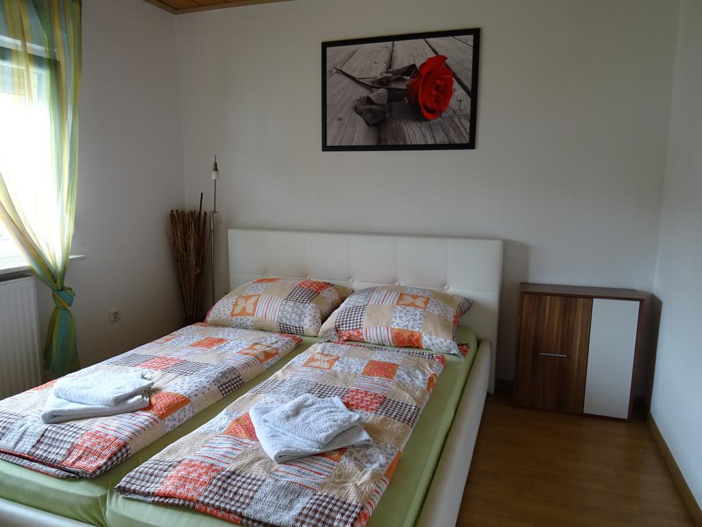 Apartment Euro As Каппель-Ґрафенгаузен Екстер'єр фото